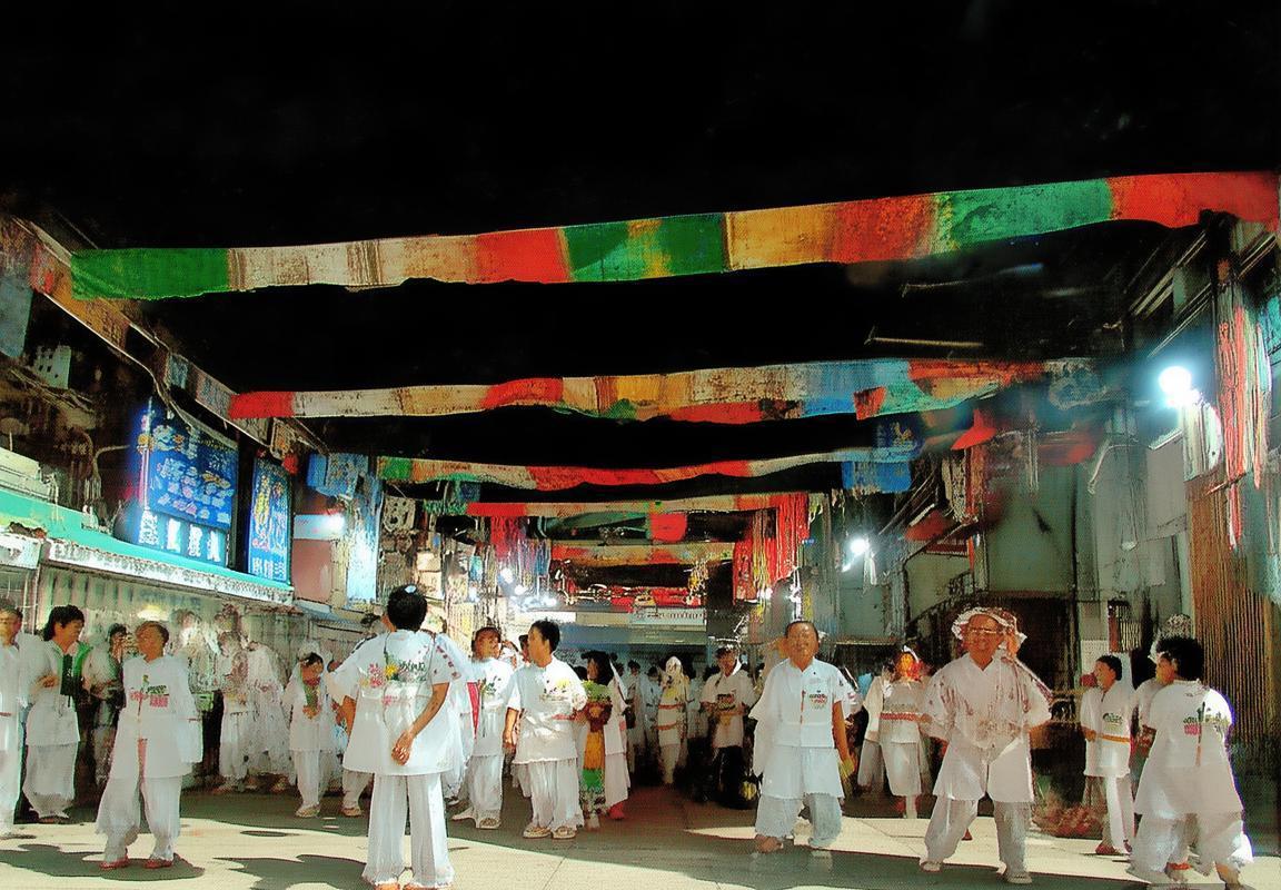 三分11中0！1.9亿顶薪超级球星高薪低能，上演“躺赢”戏码